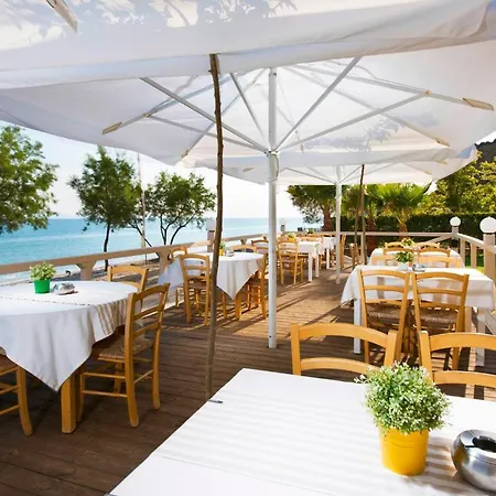 Blue View Bed and Breakfast Λιμενάρια
