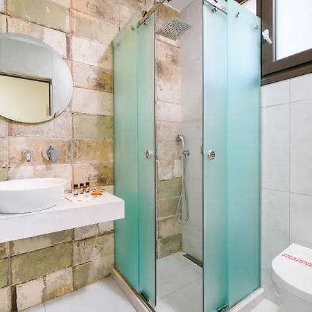 Blue View Bed & Breakfast 4*